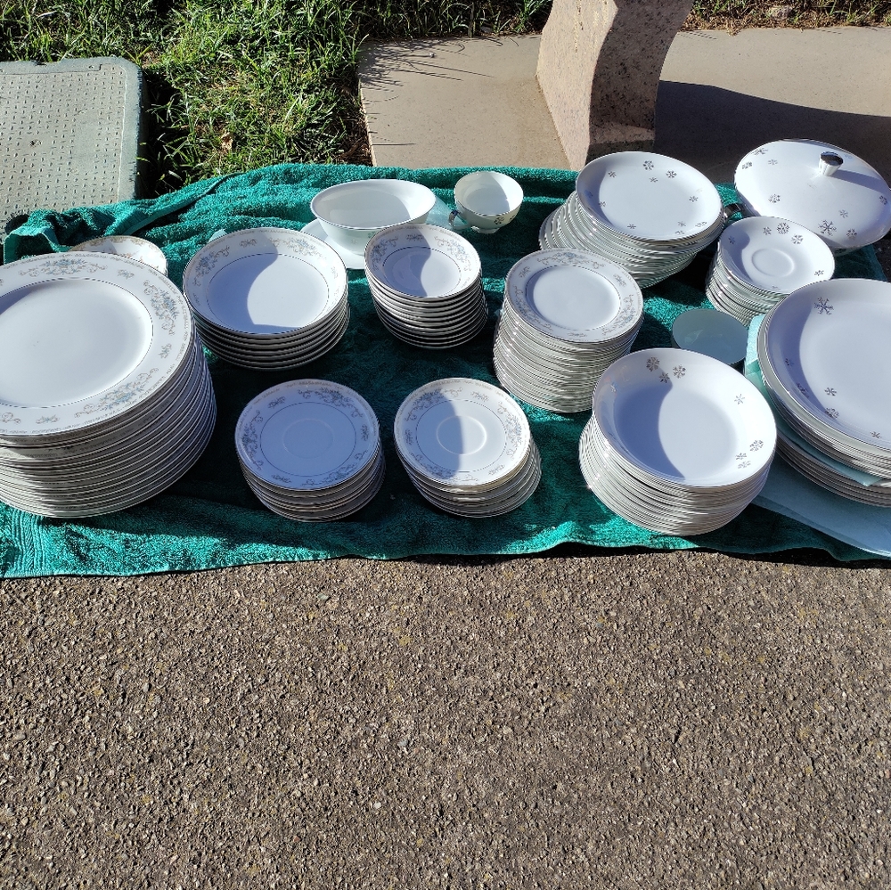 Fine Porcelain China from Japan